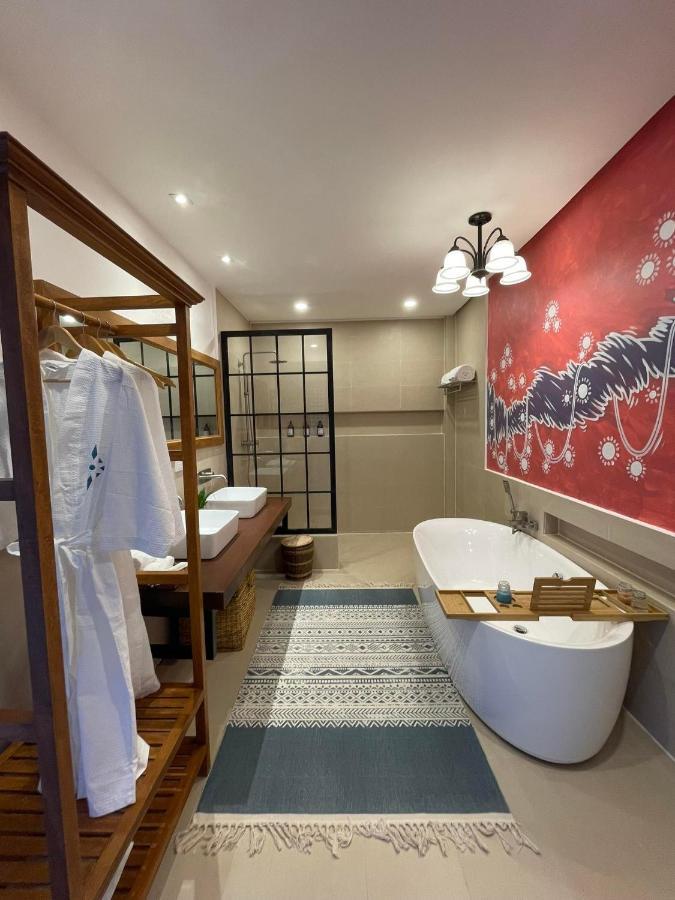 Mua Tala Hotel 엘니도 외부 사진